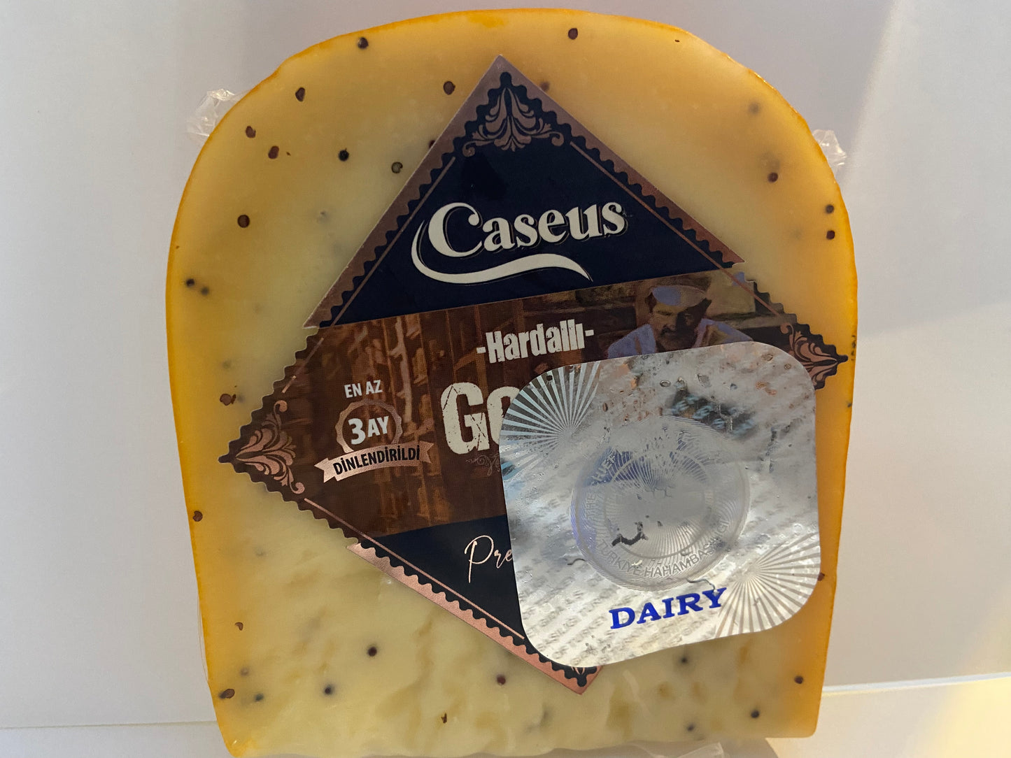 Gouda Cheese with Mustard (Hardali)